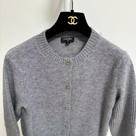 Chanel gray Cardigan Size 38 - Picture 4 of 10